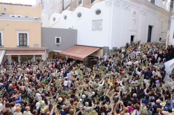 pasqua capri benedizione palme piazzetta capri