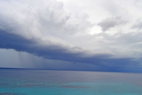 foto capri maltempo temporale pioggia mare