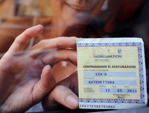 confronta assicurazione viaggi rc auto e moto