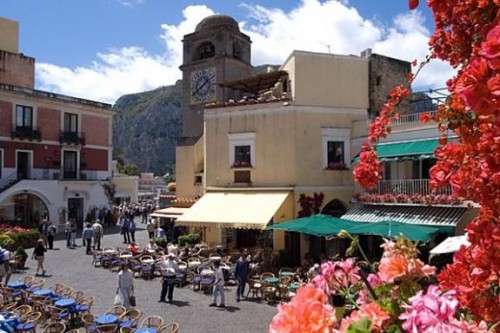 prenotazione traghetti capri