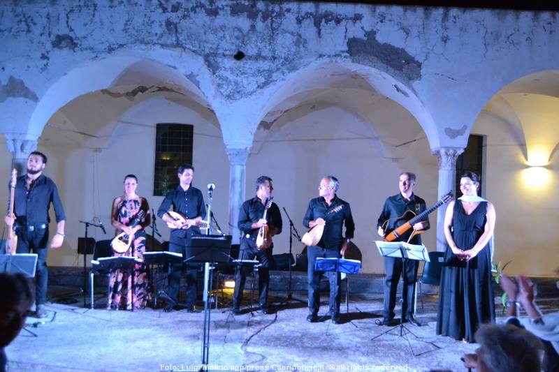canzoni certosa