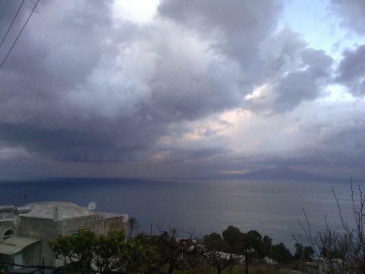 Capri tempesta nubifragio in attesa della neve