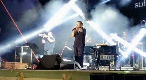 gigi finizio concerto capri marina grande 2015